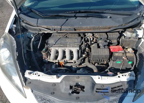 2010 Honda Fit из США, поврежденный, VIN JHMGE8H23AS010496